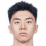何佳轩